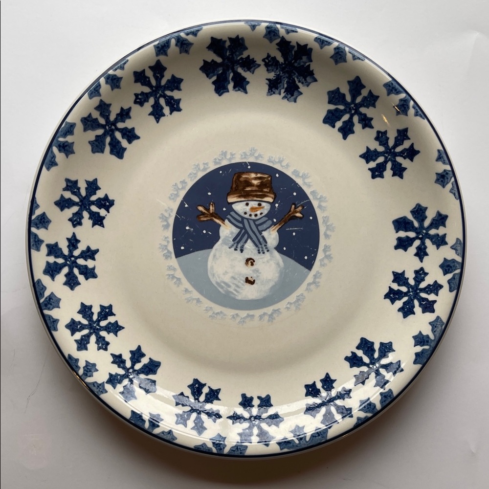 Folkcraft Stoneware Cameo Snowman Dinner Plate